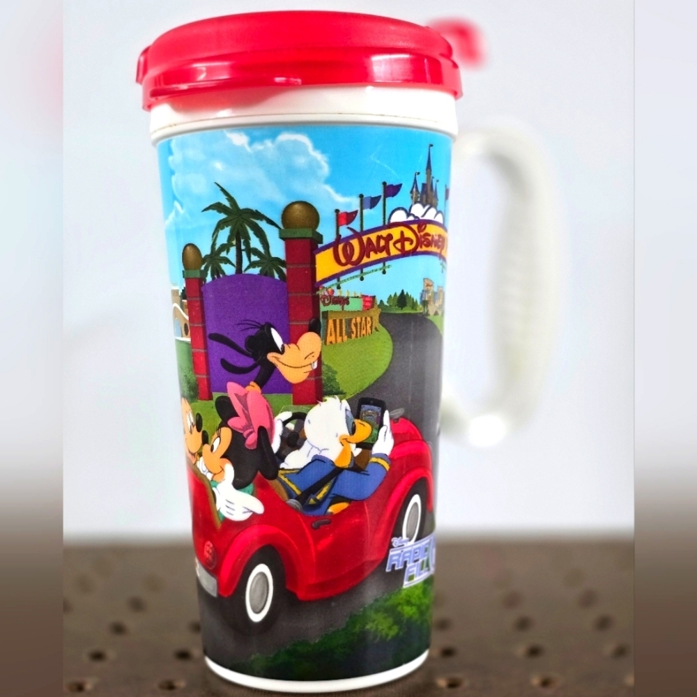Walt Disney Parks Rapid Fill Travel Mug W/Lid 7” Disney Whirley Cup w/h Red Lid